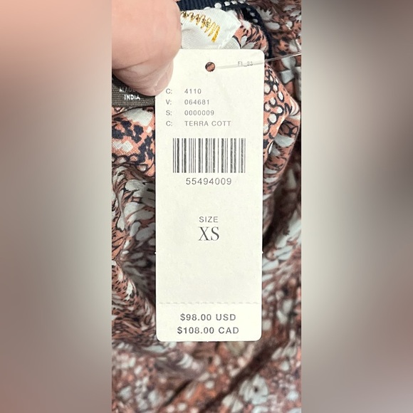 Pilcro by Anthropologie Terra Cotta Floral Blouse XS NWT - Picture 5 of 9